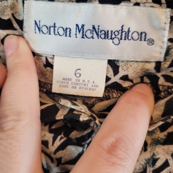 Vtg Norton McNaughton Black Tan Leafy Vine Print Button Down Midi Skirt - Picture 4 of 4